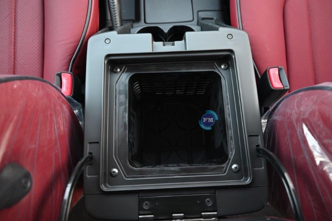 Nissan Patrol Super Safari Patrol Legend 4.8L 4WD 7 Seat Automatic