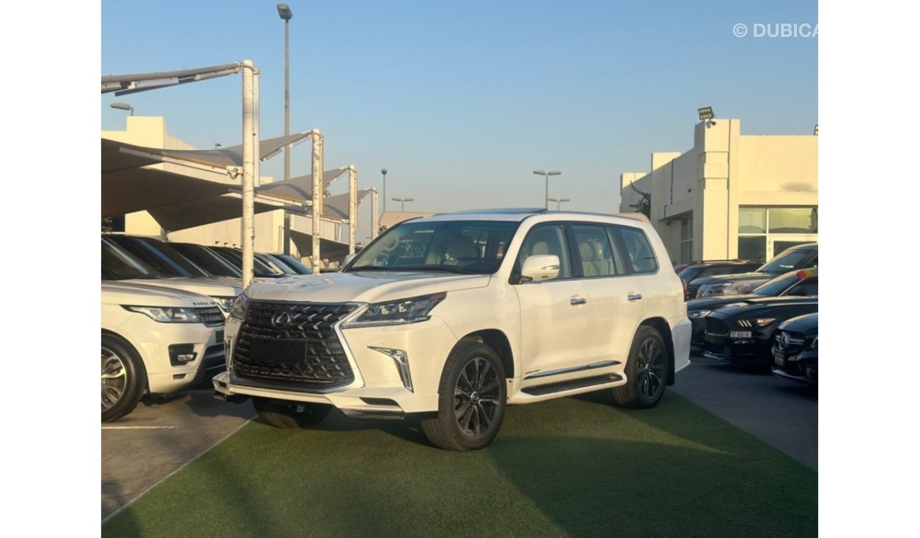 Lexus LX570