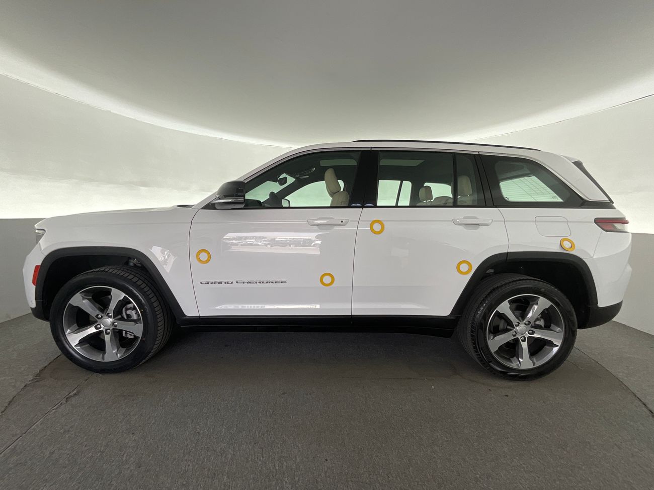 Jeep Grand Cherokee Limited Plus | Guaranteed Warranty | 0 Down Payment