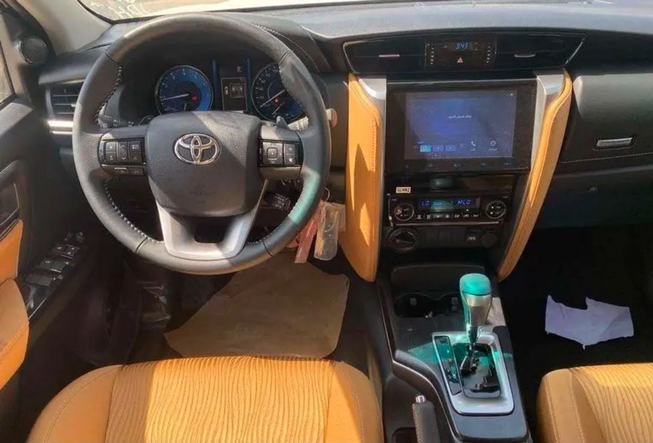 Toyota Fortuner VXR