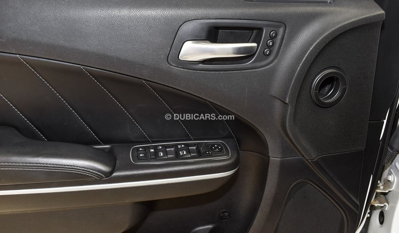 Dodge Charger R/T HEMI