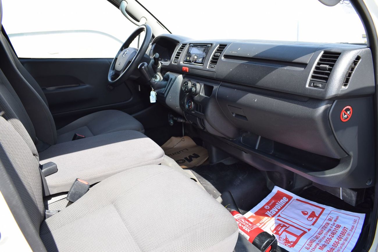 تويوتا هاياس GL -Standard Roof  Panal Van 2.7L