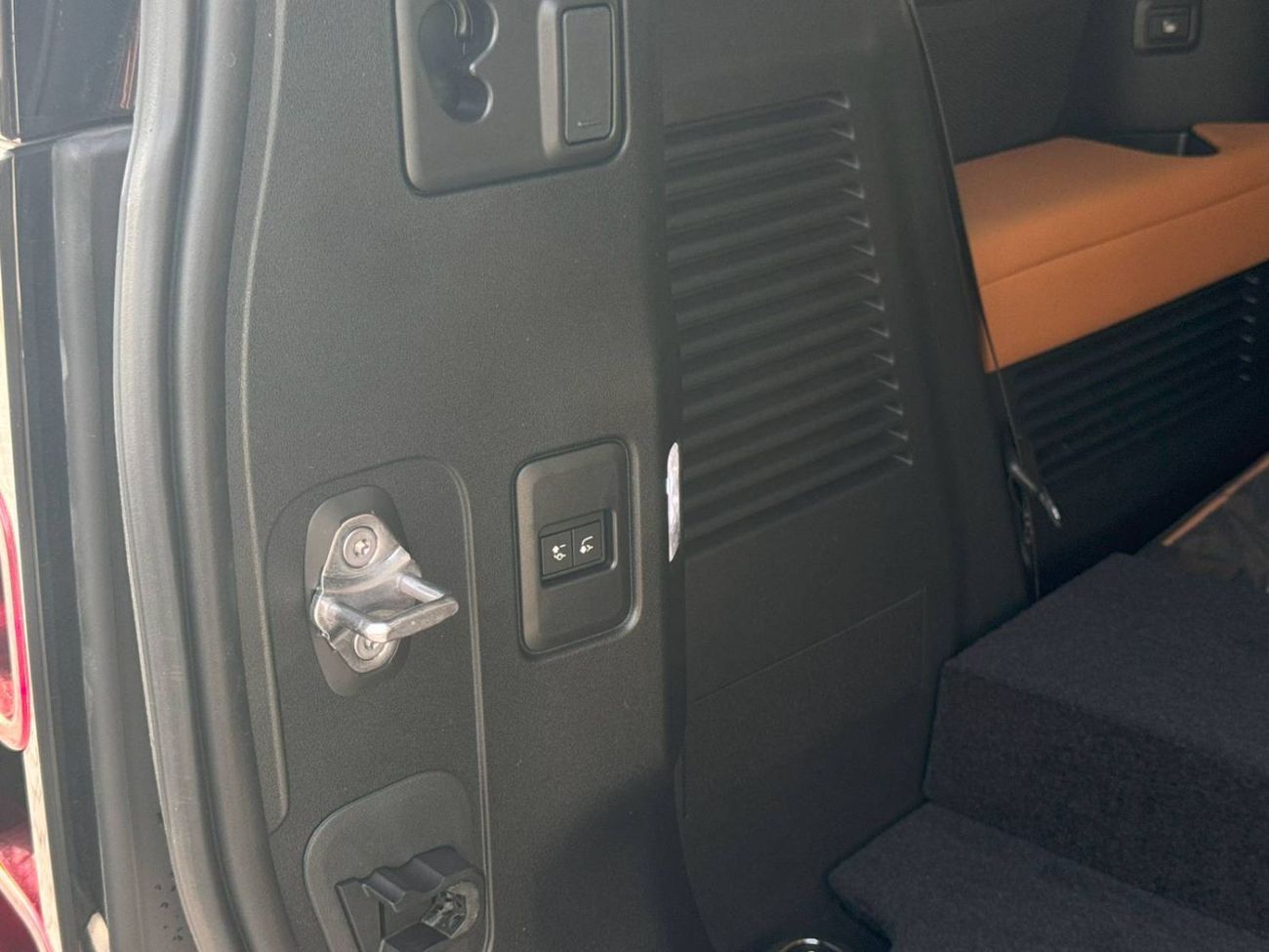 Land Rover Defender DEFENDER S 130 P400 7-SEATS BRAND NEW 0KM