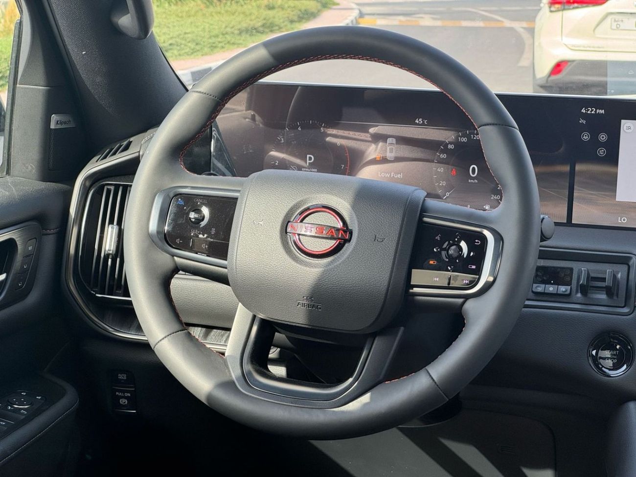 Nissan Armada 2025 Nissan Armada Pro4X 3.5L TT V6, Canadian Spec, Black/Black, Brand New