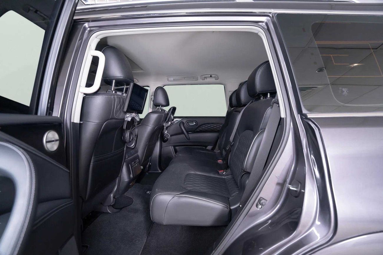 إنفينيتي QX80 LUXE 5.6