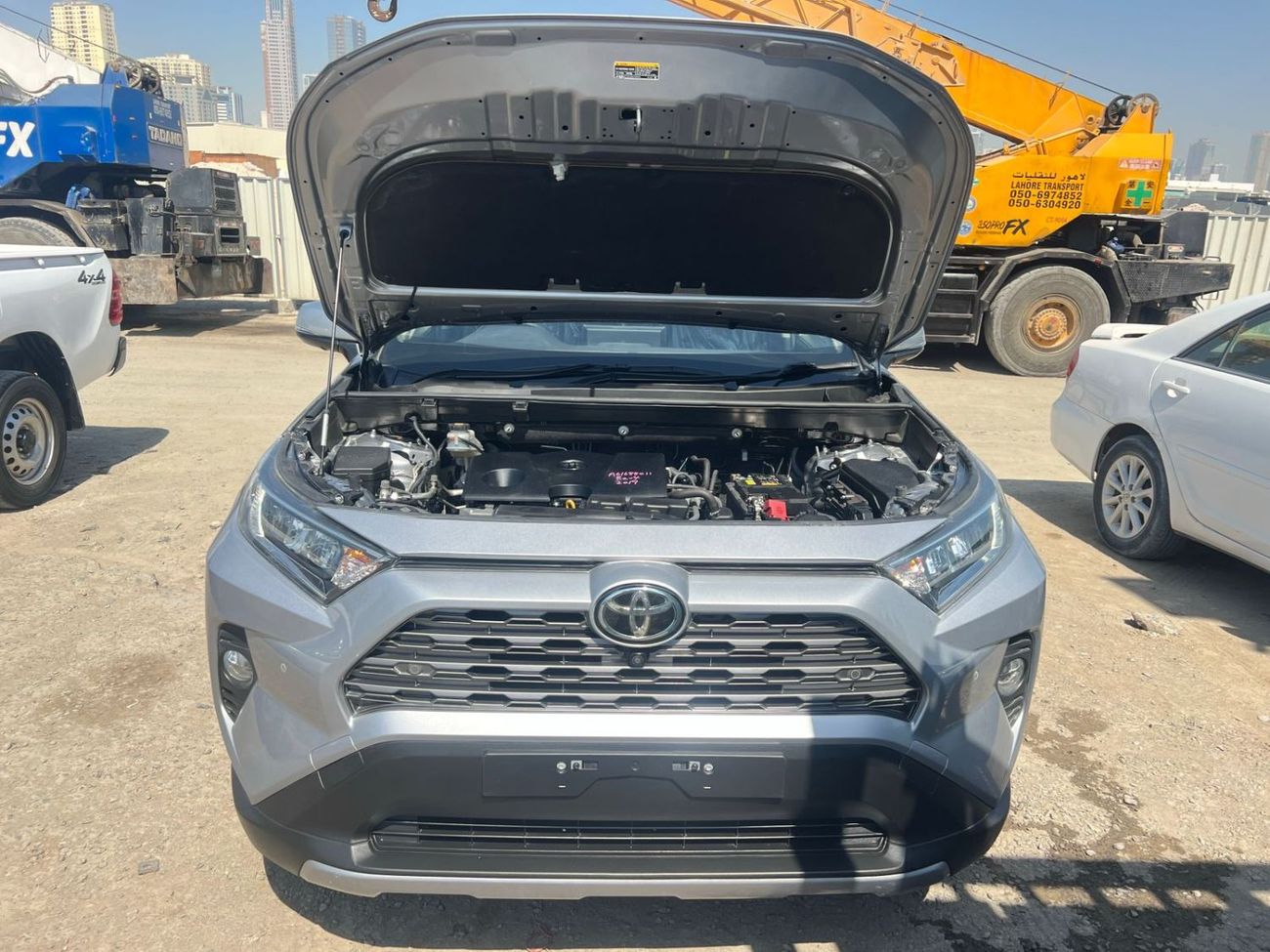 تويوتا راف ٤ EXPORT ONLY 2.0 ENGINE PETROL ENGINE 2WD FULL OPTION RAV4 CRUISER