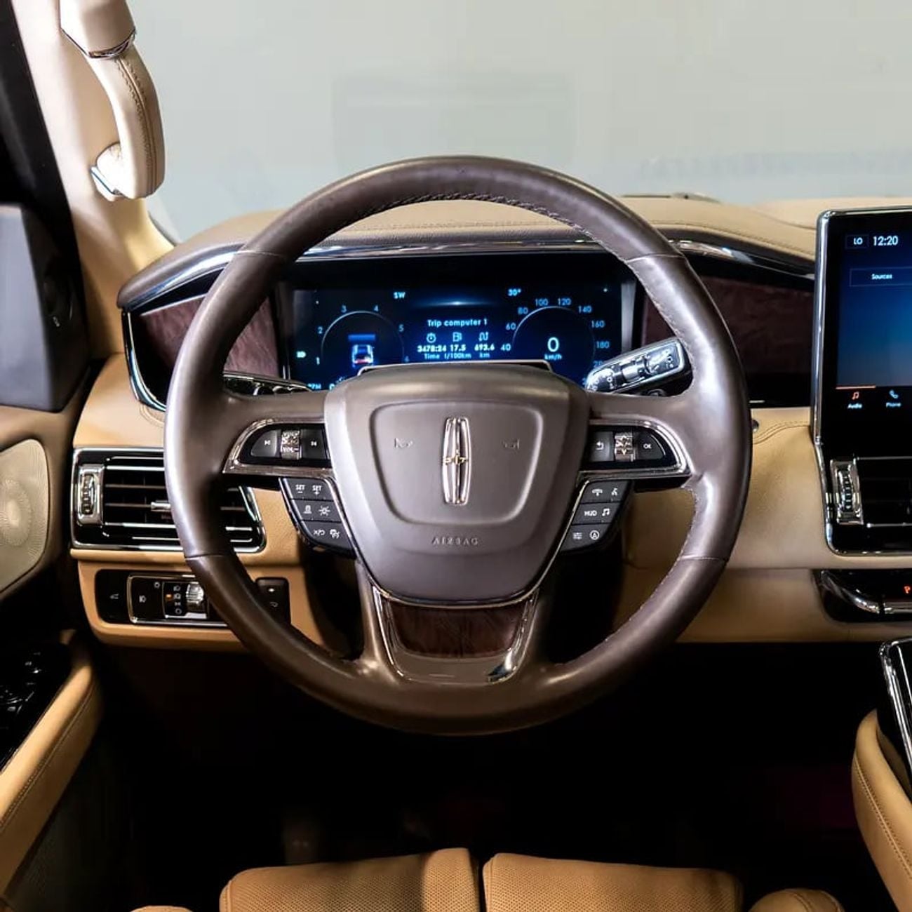 لينكولن نافيجاتور Reserve 3.5L 3,257P.M • 0% Downpayment • Reserve • 1 year warranty