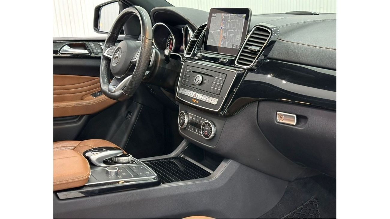 Mercedes-Benz GLE 43 AMG 2019 Mercedes Benz GLE43 Coupe AMG 4MATIC, Warranty, Full Gargash Service History, Full Options, GCC