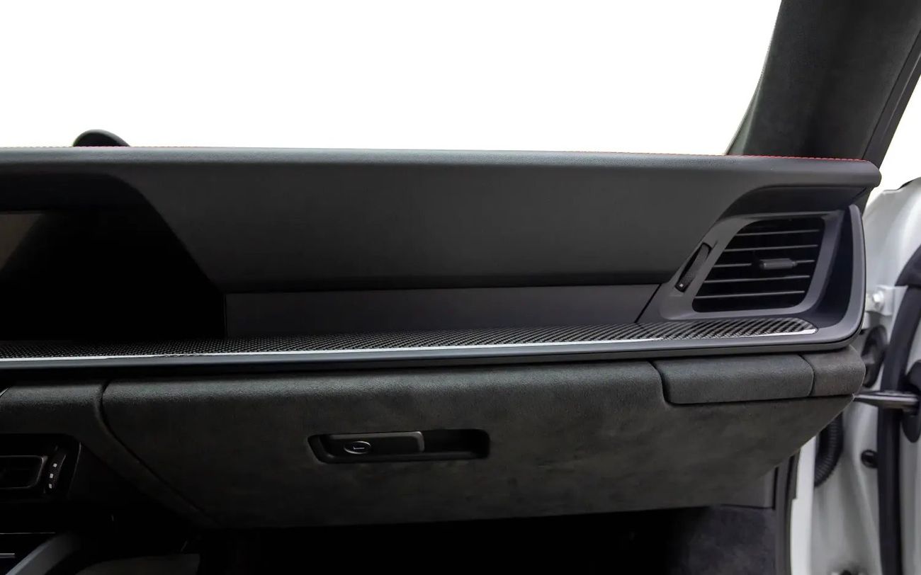 Porsche 911 GT3 Manual - GCC Spec