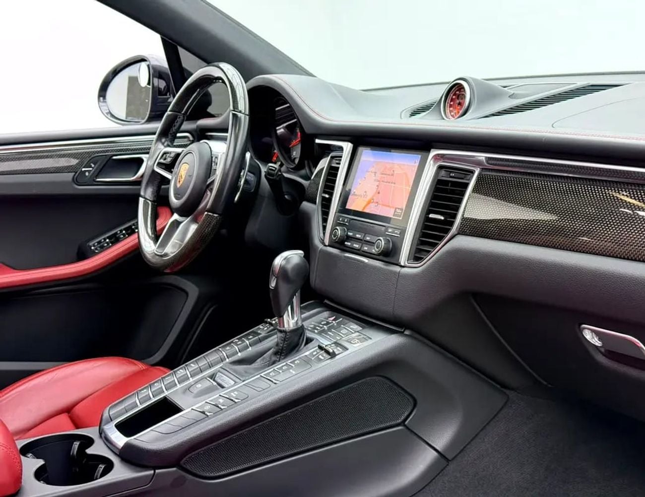 Porsche Macan S, Warranty, Full Service History, Excellent Condition, GCC
