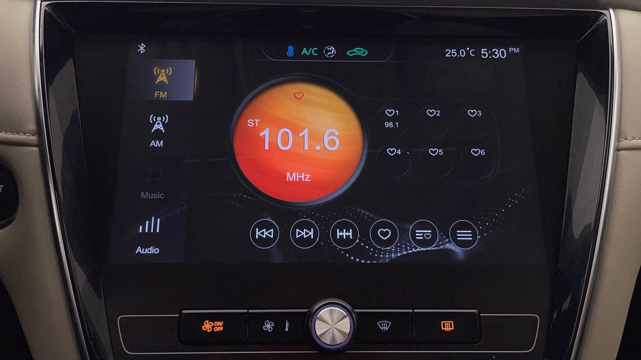 أم جي 5 LUXURY 1.5 | بدون دفعة مقدمة | اختبار القيادة في المنزل