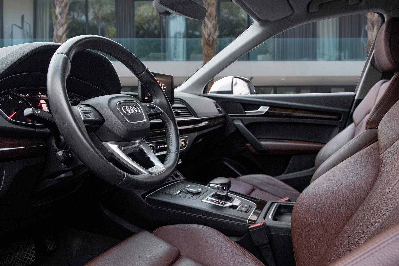 أودي Q5 45tfsi Q5 45 TFSI Quattro | 1,567 P.M | 0% Downpayment | Audi History