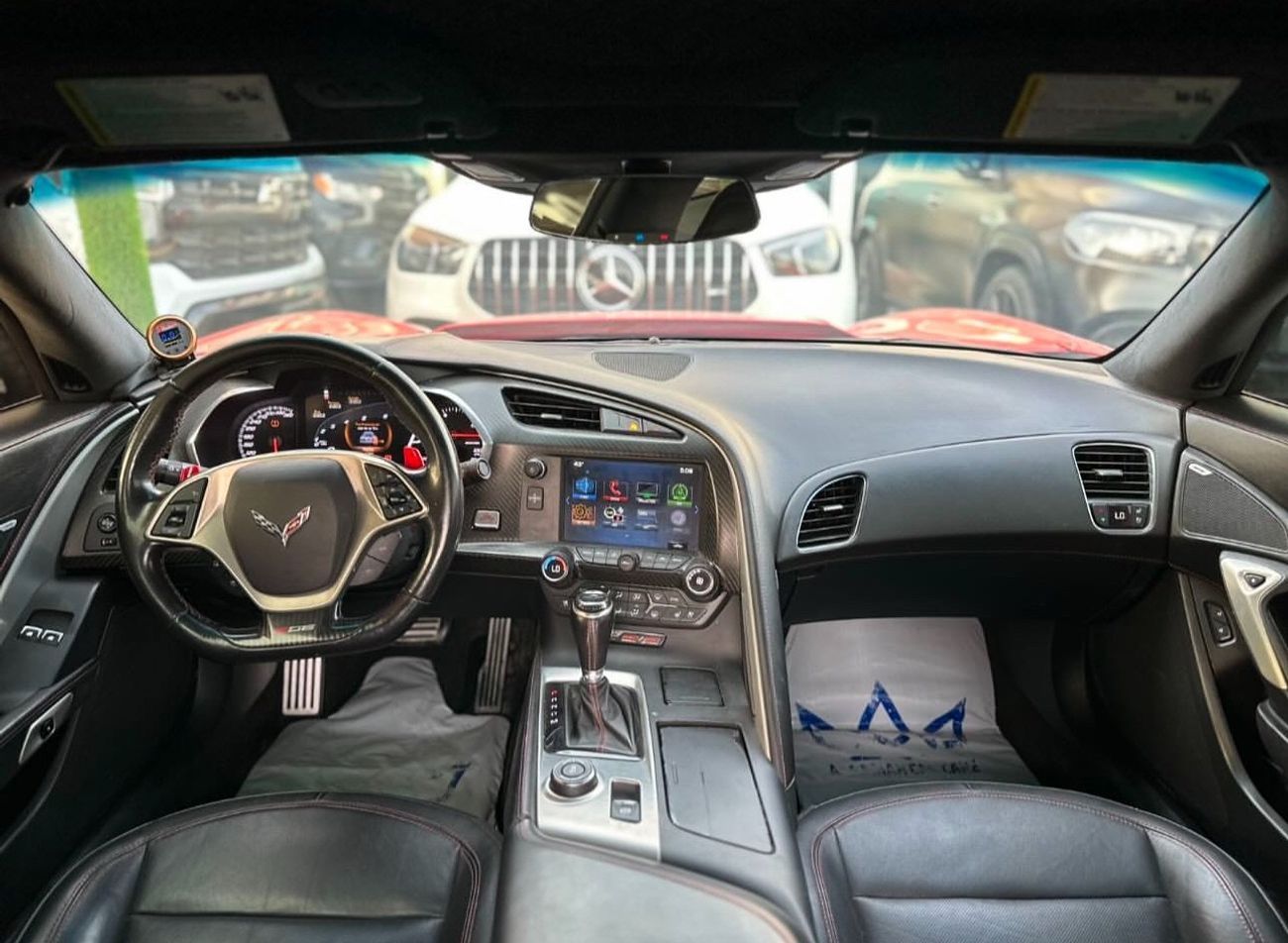 Chevrolet Corvette Z06 ‏CHEVROLET CORVETTE C7 Z06 2018 ‏Perfect condition ‏Full Option Full carbon fiber ‏650 HP