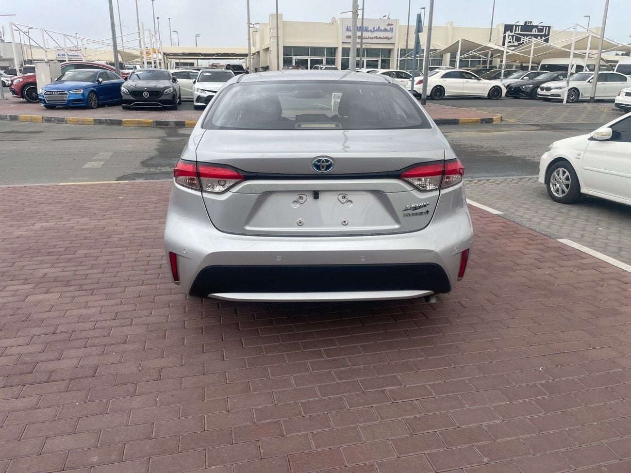 تويوتا كورولا تويوتا كورلا هايبرد وارد الصين اوراق جمارك