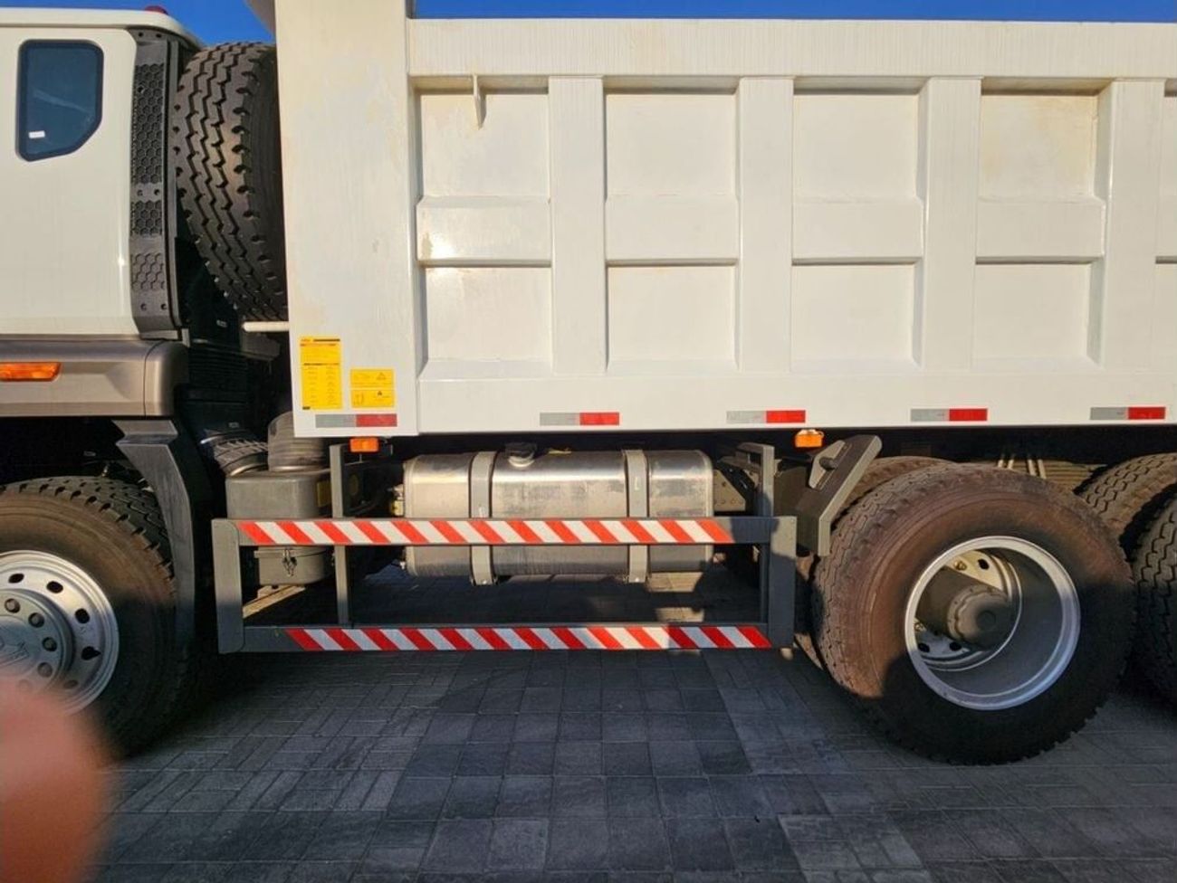 سنوترك هوو Sonitruk howo nx