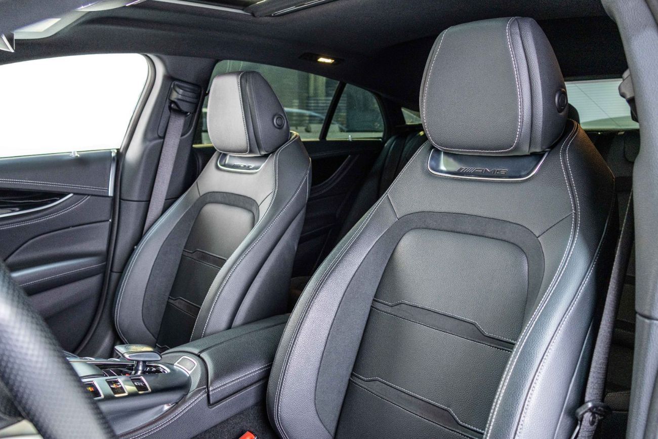 Mercedes-Benz AMG GT 43 AMG- Low Mileage-4 Matic-Track Package-Very Well Maintained