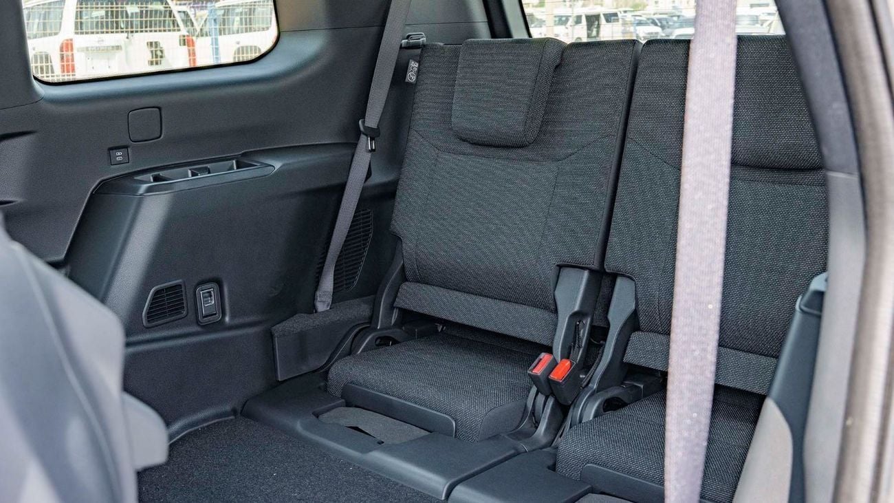 تويوتا برادو 2024 Toyota Prado DSL Basic 2.8L Diesel AT