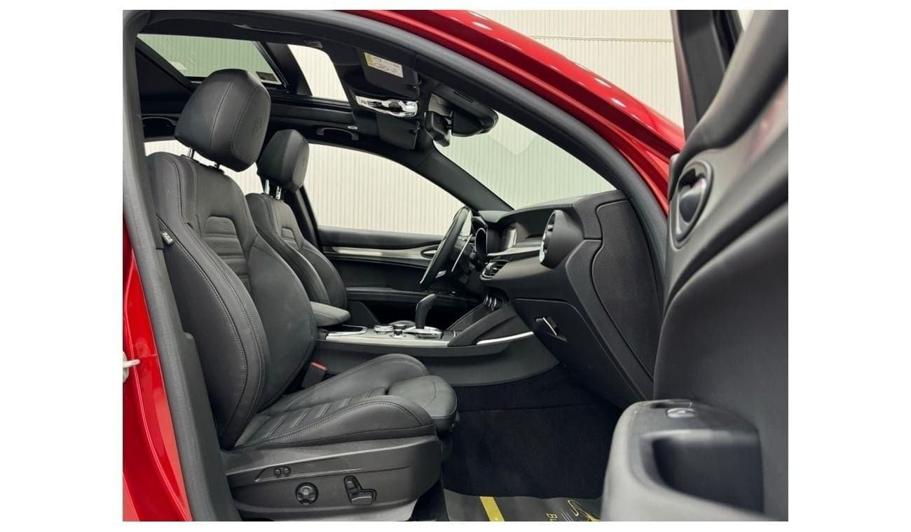 Alfa Romeo Stelvio 2023 Alfa Romeo Stelvio Q4 Veloce, Jan 2028 Agency Warranty + Service Package, Full Agency History,
