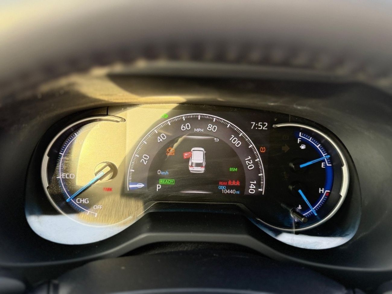 Toyota RAV4 Hybrid Limited panoramic, 360 camera Full Option