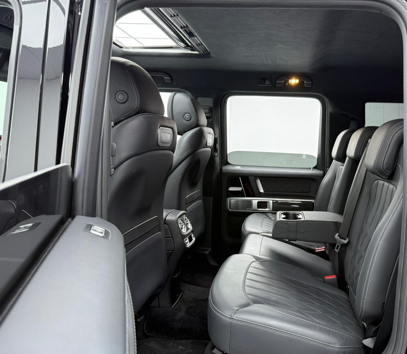 مرسيدس بنز G 63 AMG 2022 Mercedes Benz G63 AMG, Warranty, Full Service History, Very Low Km, Fully Loaded, Japanese