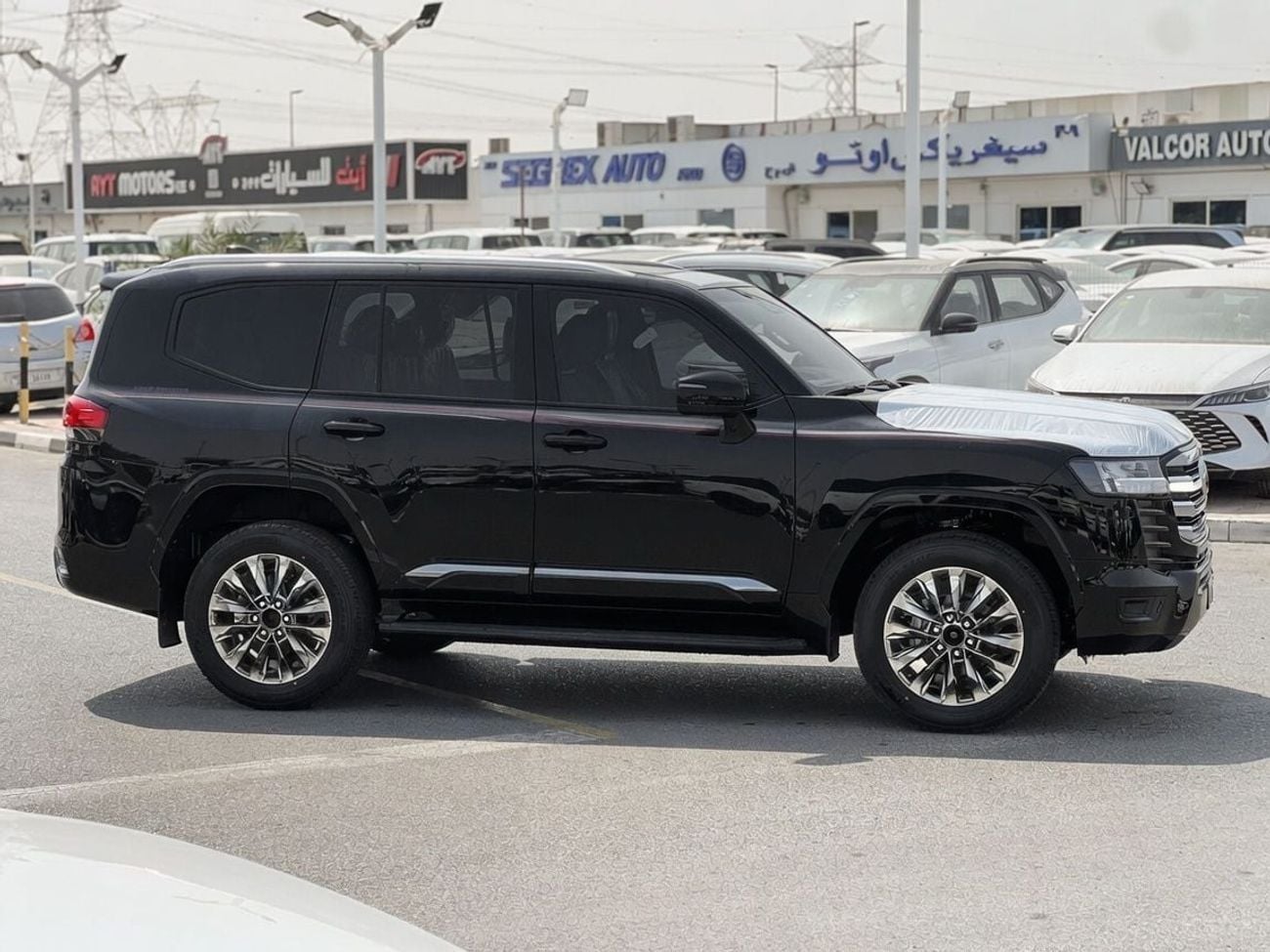 Toyota Land Cruiser GXR EXPORT ONLY - Toyota LC300 4.0L (Black Interior)