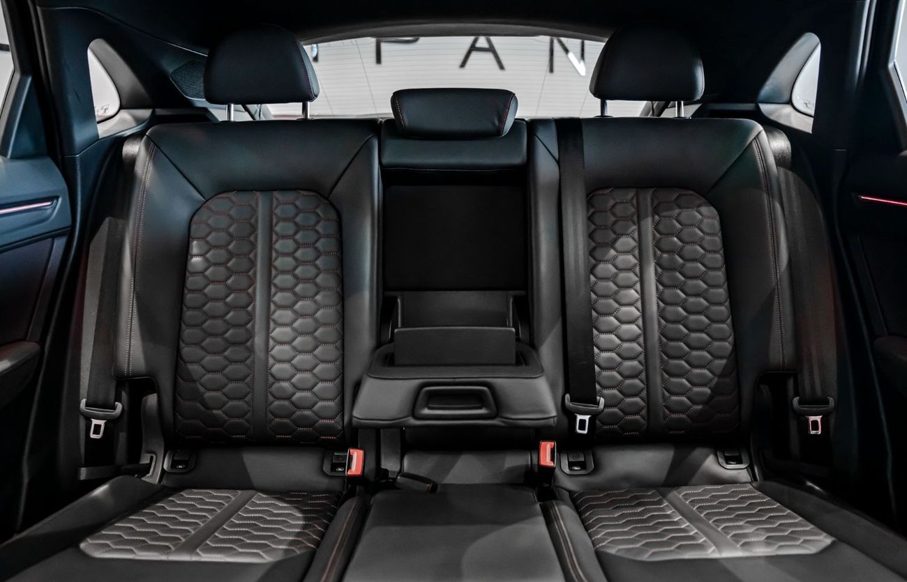 Audi RS Q3 TFSI quattro 2022 Audi RSQ3, 2025 Audi Warranty, 2027 Audi Service Contract, Low Kms, GCC