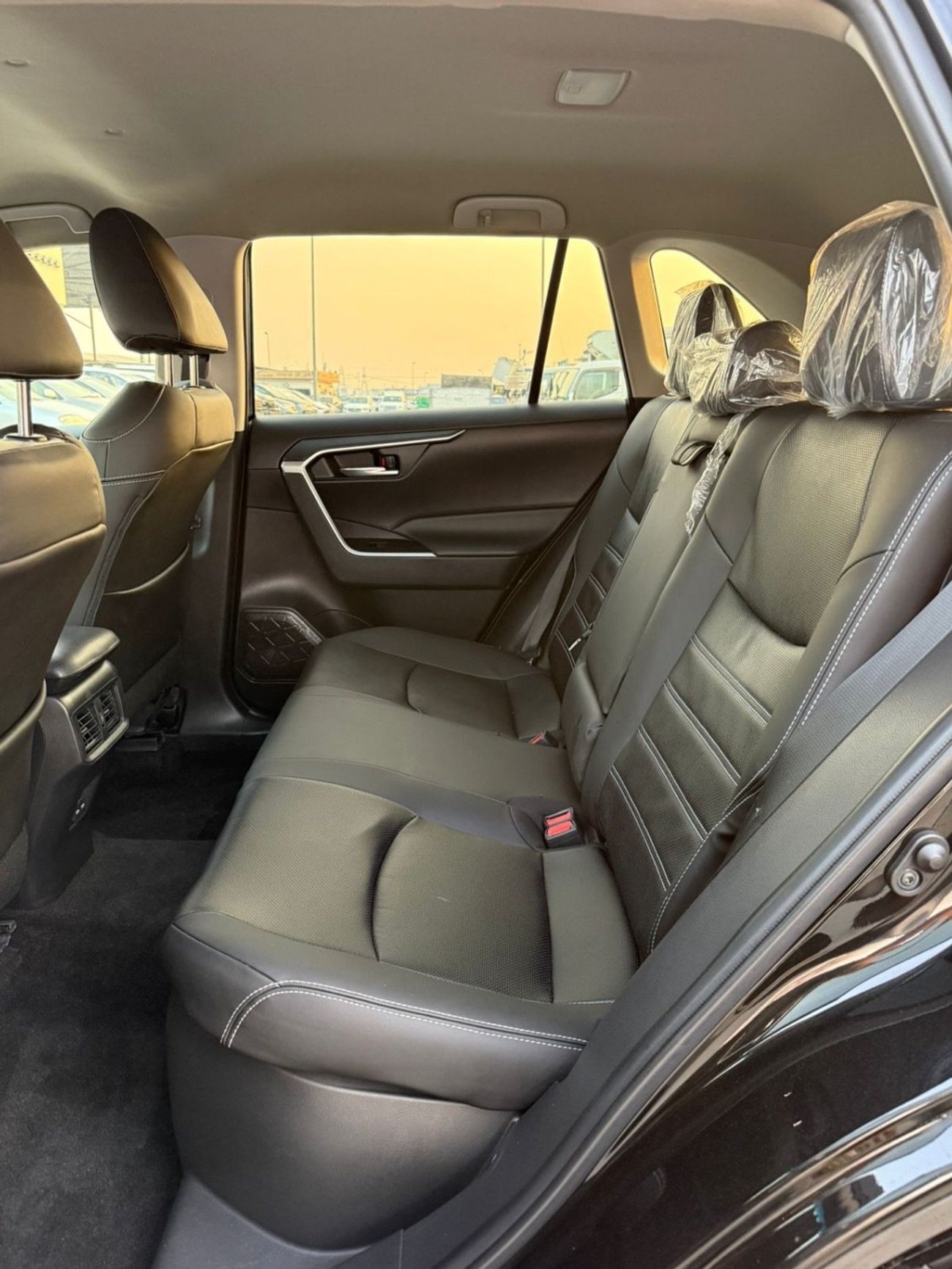 تويوتا راف ٤ 2023 TOYOTA RAV4 WOOD LAND EDITION HYBRID AWD IMPORTED FROM USA