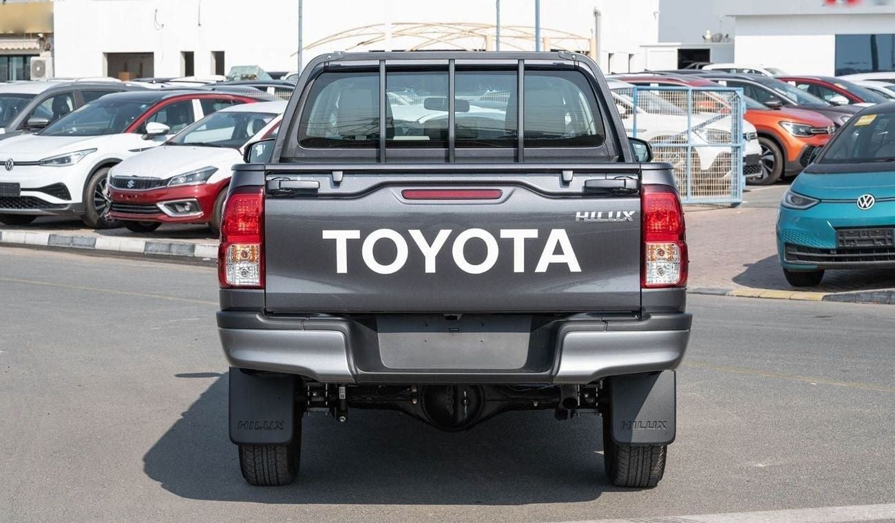 Toyota Hilux GL TOYOTA HILUX DC 2.4D MT 4X4 P.WINDOW MY2024– SILVER