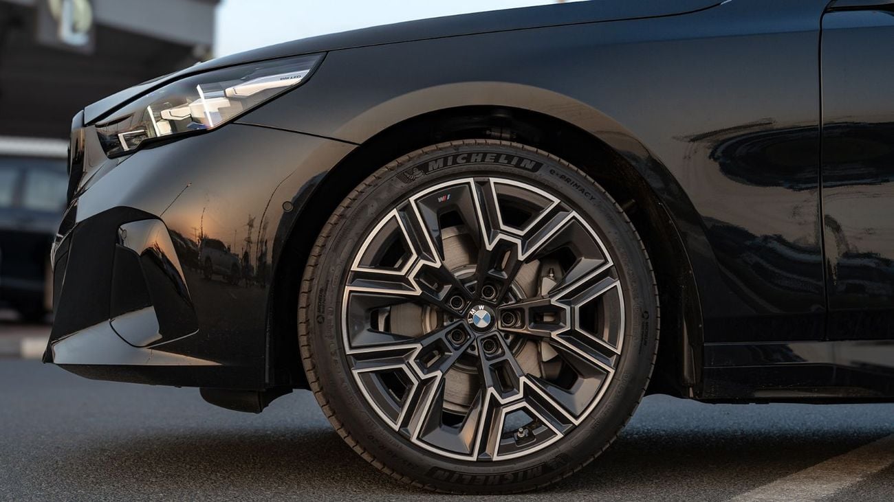 BMW 530Li 2026 | BMW 5 SERIES 530LI PREMIUM EDITION M SPORT PACKAGE [EXPORT ONLY]