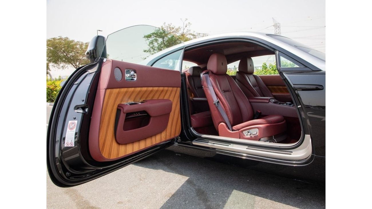 Rolls-Royce Wraith Std Coupe RWD. GCC Spec