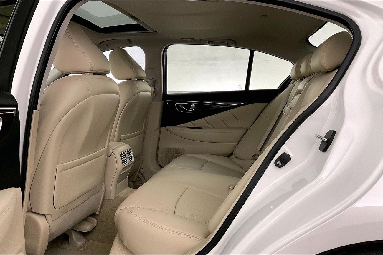 Volkswagen Golf GTI -Cloth | 1 year free warranty | 0 Down Payment