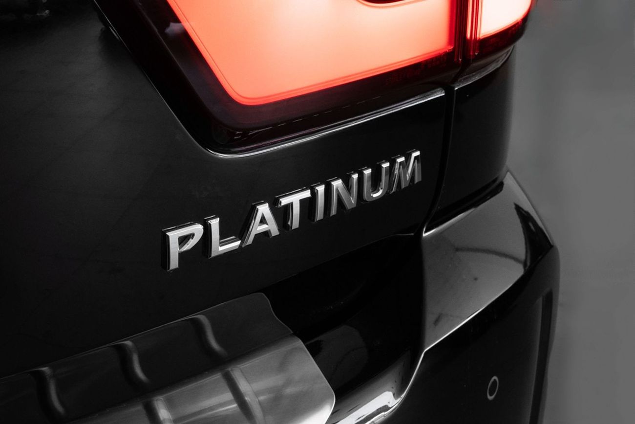 نيسان باترول 2023 Nissan Patrol Platinum / Full Service History / Nissan Warranty and Service Pack