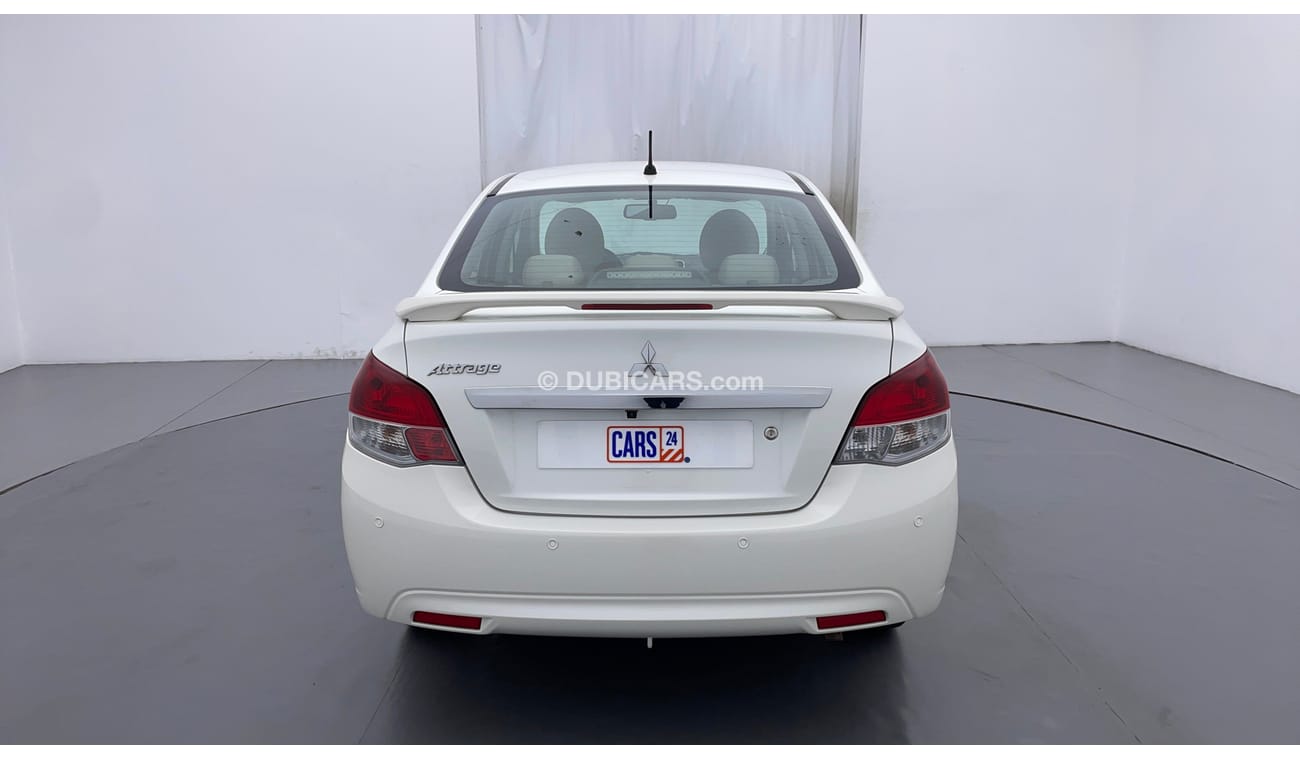 ميتسوبيشي اتراج GLX MID 1.2 | بدون دفعة مقدمة | اختبار قيادة مجاني للمنزل