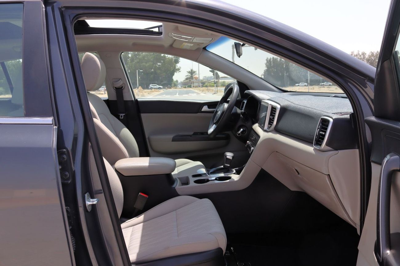 Kia Sportage LX 1.6L FWD