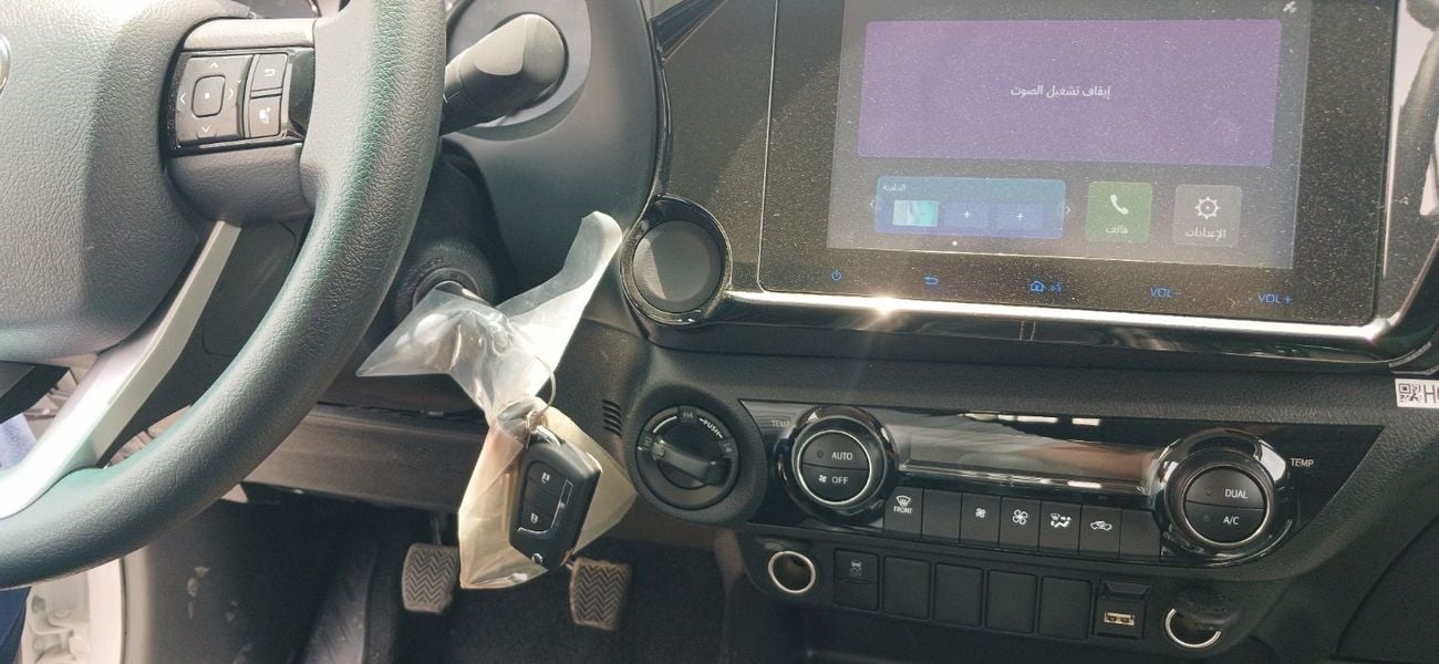 تويوتا هيلوكس 2.4L Diesel Manual 4X4 2026YM