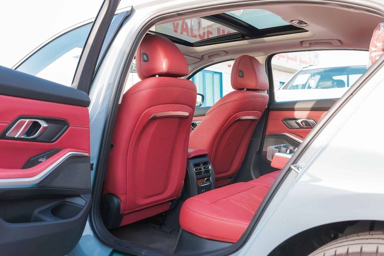 بي أم دبليو i3 2025 BMW i3 eDrive35L – M Power Kit (EV) FOR EXPORT Grey