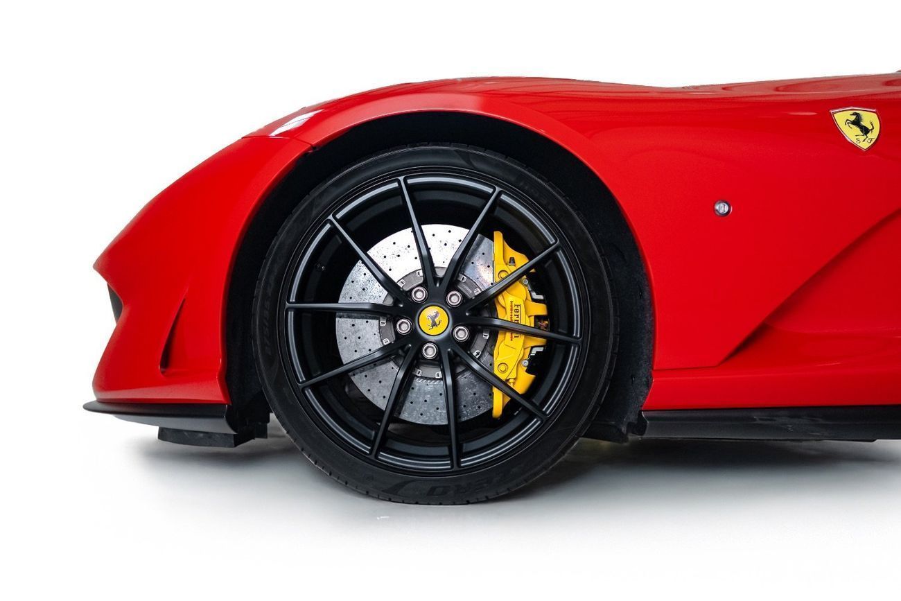 Ferrari 812 GTS 2020 812 GTS | FULL CARBON INT | SUSPENSION LIFTER | PASSENGER DISPLAY