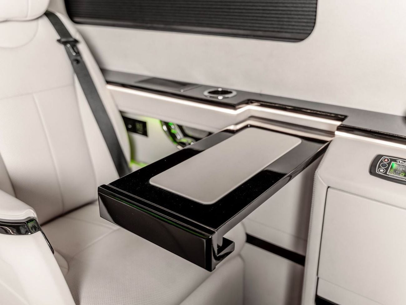 مرسيدس بنز سبرينتر Barugzai VIP Sprinter | Premium interior | Washroom | Smart TVs