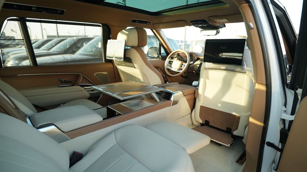 Land Rover Range Rover AUTOBIOGRAPHY SV LWB White-Tan 2022 MY Export only