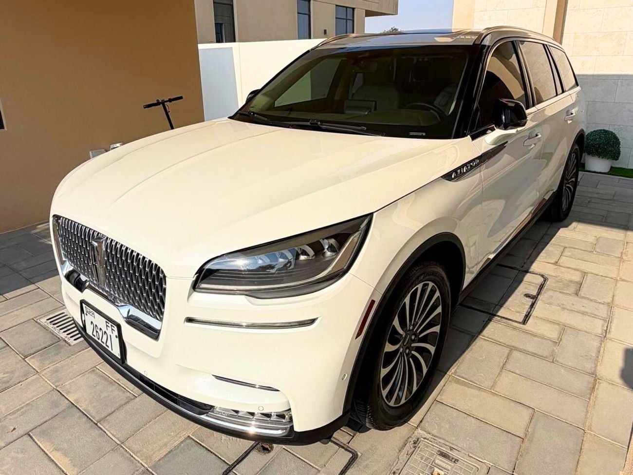 لينكولن أفياتور RESERVE 2020 Lincoln Aviator Reserve | Urgent Sale | Lady driven | 7 Seater