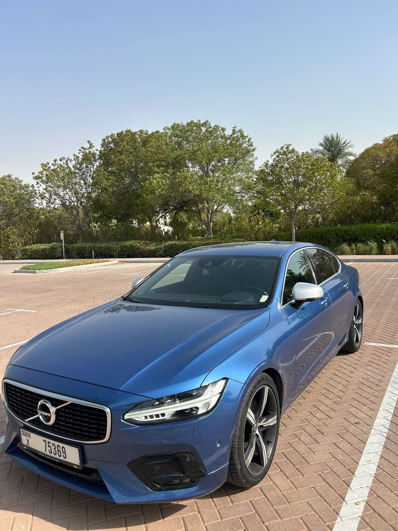 Volvo S90 R DESIGN