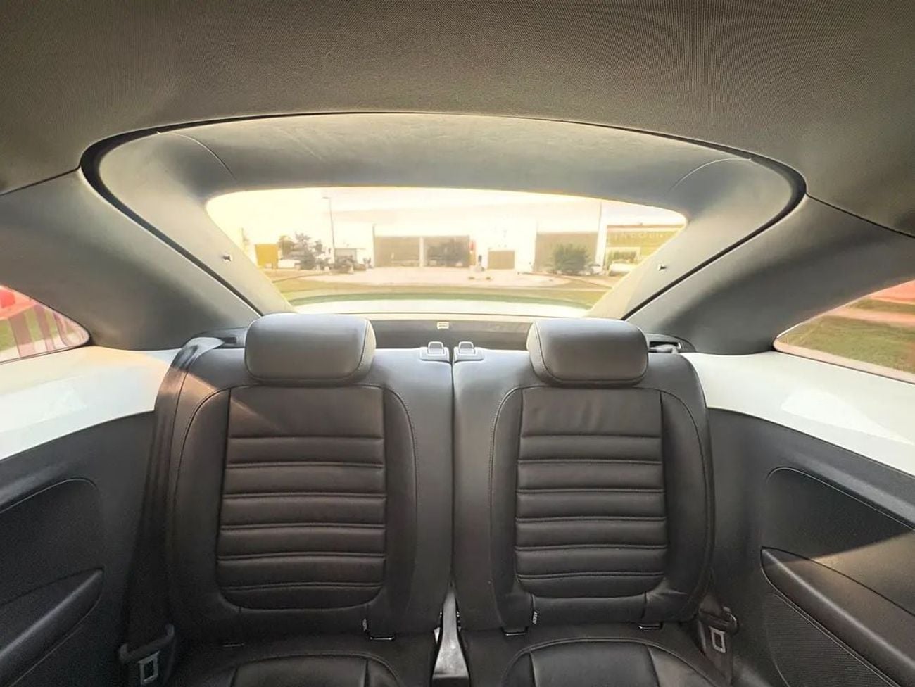 Volkswagen Beetle !! EID SALE !! 1 YEAR FREE WARRANTY !!  VOLKSWAGEN BEETLE 2.0 TSI A/T | 2015 | GCC SPECS