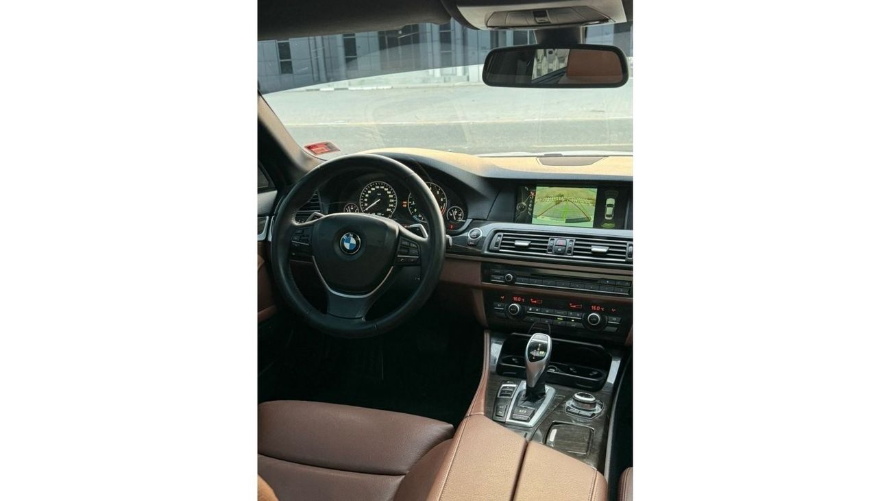 بي أم دبليو 535i لاكجري