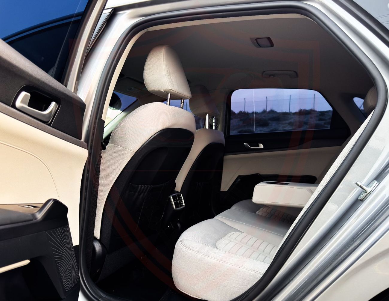 كيا K5 كيا K5 | 2.5 لتر | 2023 | خليجي | خالية من الحوادث | بحالة ممتازة | 11:28 شهرياً