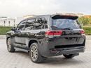 Toyota Land Cruiser GXR FACELIFTED WITH INTERIOR AND EXTERIOR GCC IN EXCELLENT CONDITION