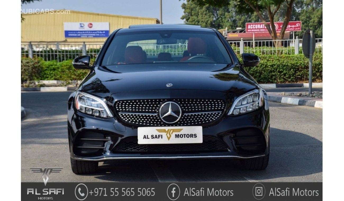 مرسيدس بنز C 300 لاكجري