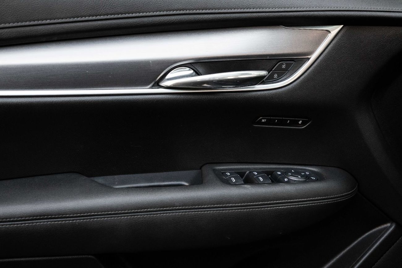 Cadillac XT6 2,703 P.M | 0% Downpayment | Cadillac XT6 Luxury | Agency Warranty!