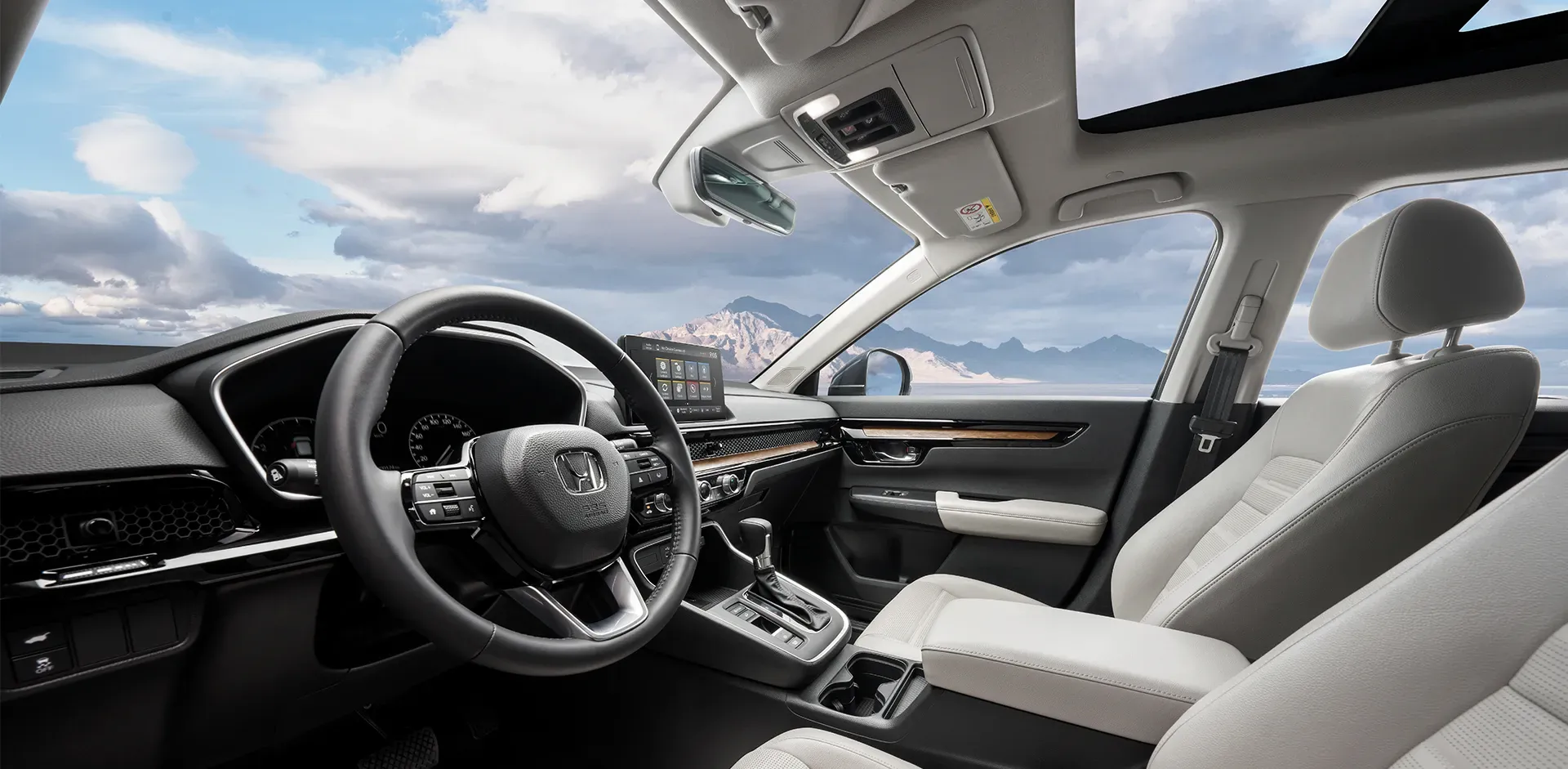 Honda CR-V interior - Cockpit
