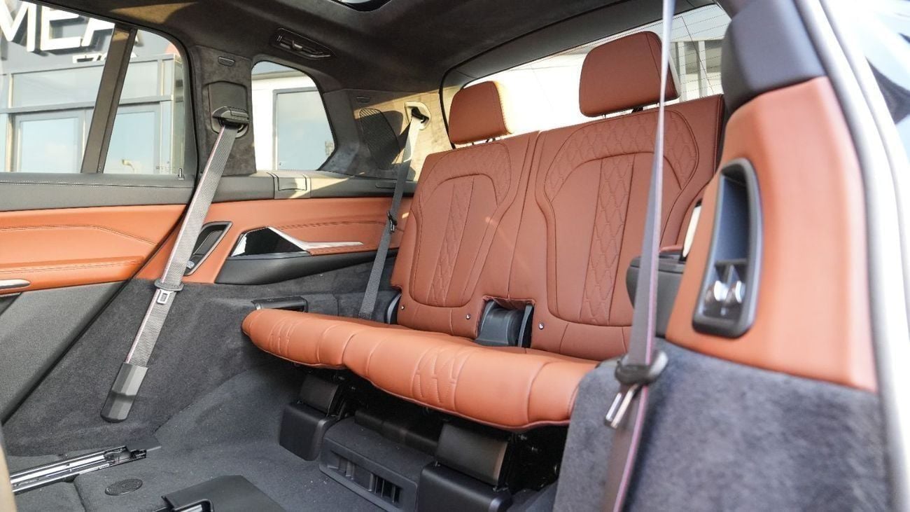 BMW X7 XDRIVE40i M SPORT PRO XDRIVE 40i M SPORT PRO V6 EXPORT ONLY!!!