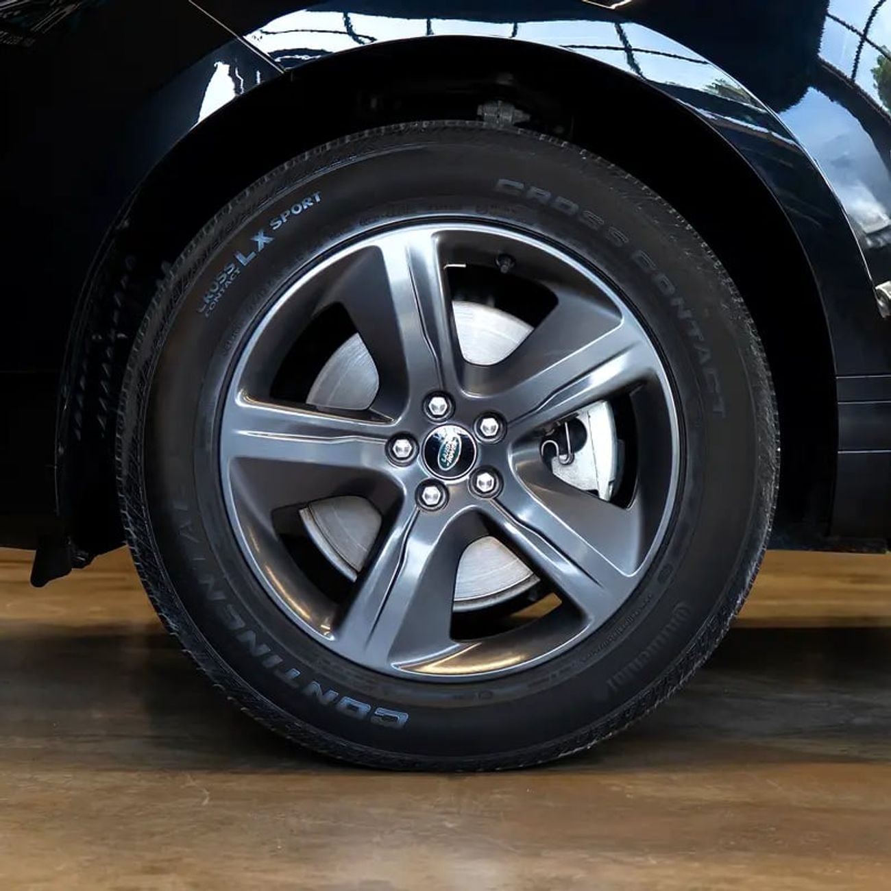 Land Rover Range Rover Velar P250 S 2.0L Petrol 3,353 pm • 0% Downpayment • P250 S • 1 Year Warranty